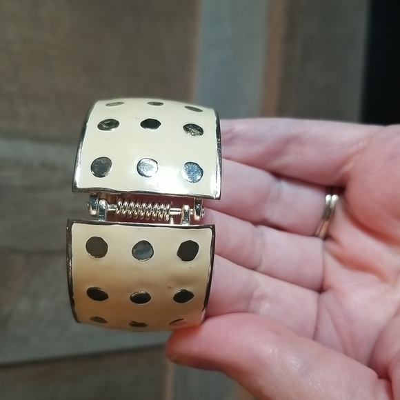 Bangle Bracelet - Picture 9 of 11